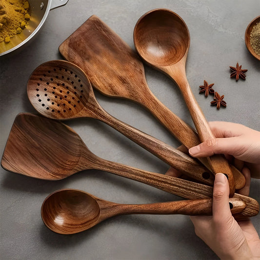 Natural Wood Kitchen Utensil Set With Ergonomic Handles Five Pieces